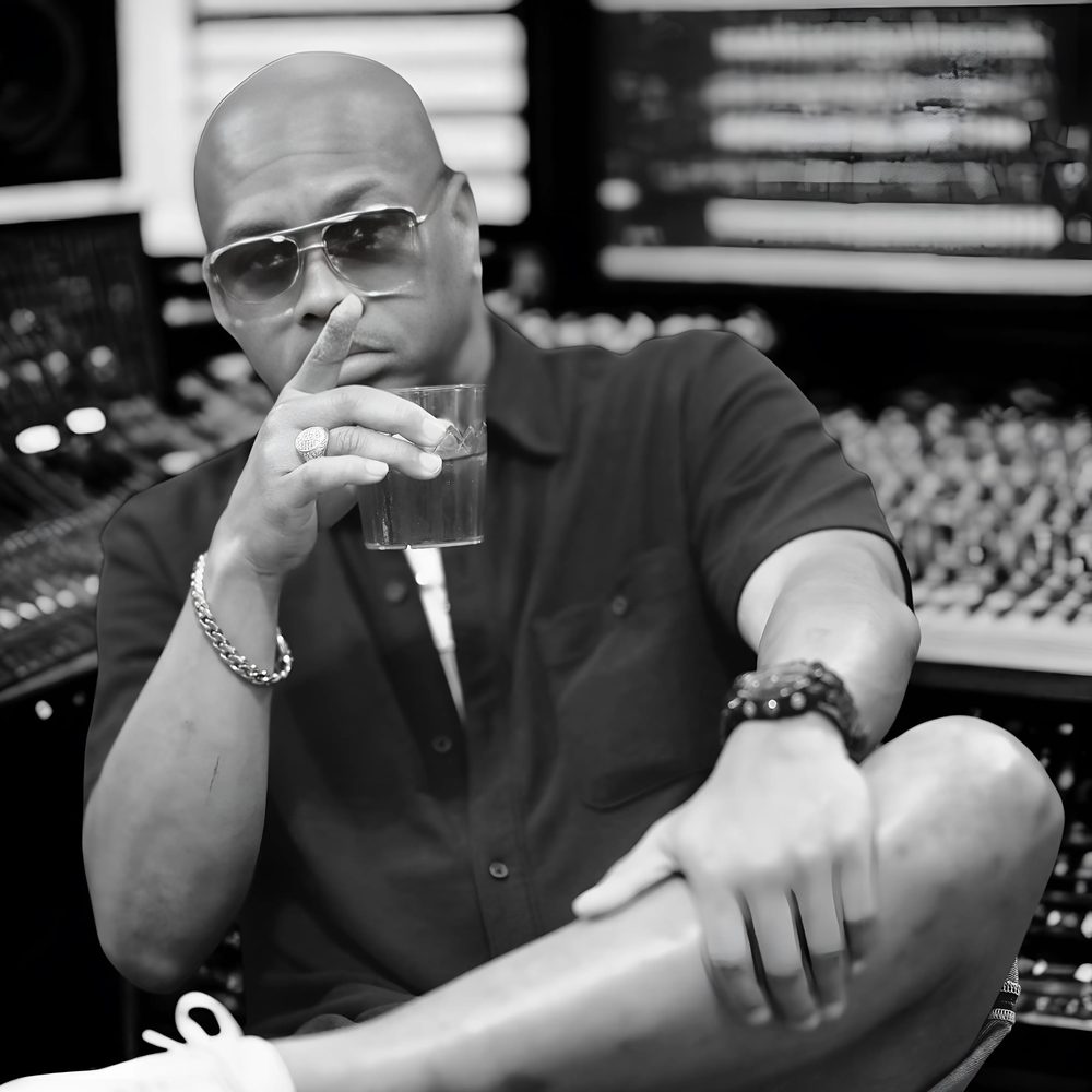 Shartric Fly Shy Boyd in the studio